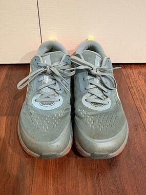 Altra Women’s Paradigm 5